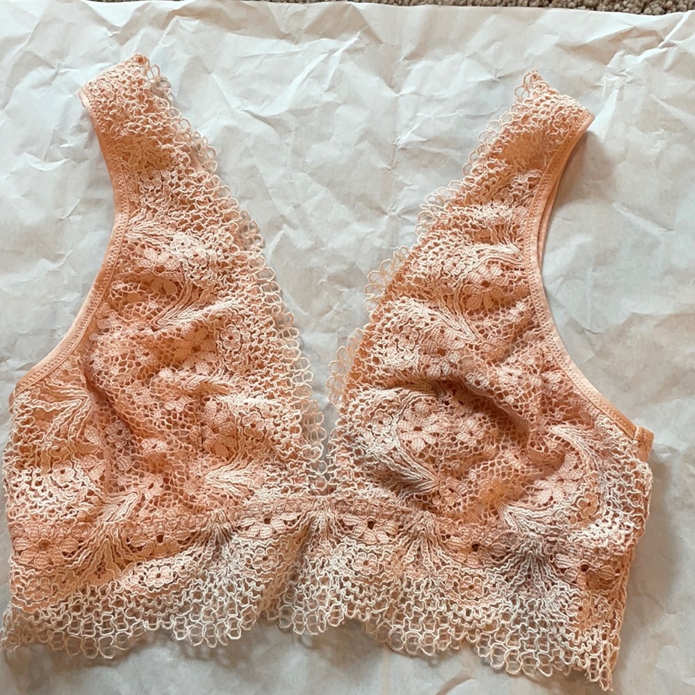 Victoria secret peach lace bralette medium